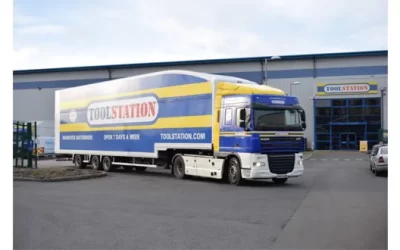 Howard Tenens Logistics & Toolstation Win Partnership of the Year Award